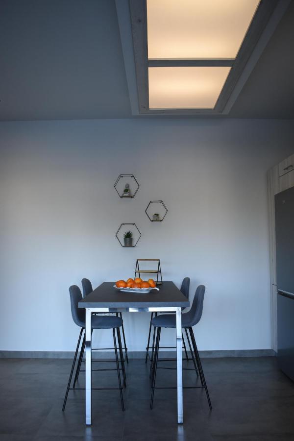 Athina'S Cozy House Apartment Sfakianalion Екстериор снимка